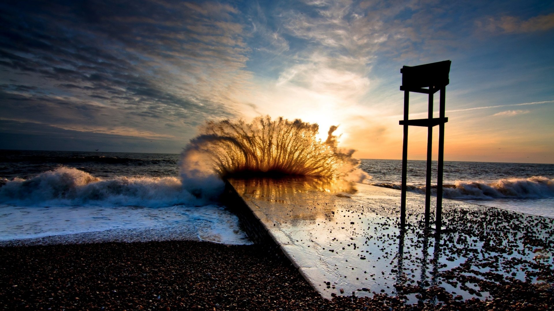 wave-breaks-in-the-dike-1920x1080